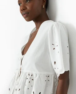 Blouse Avec Broderie Anglaise Et Nouettes - Blanc