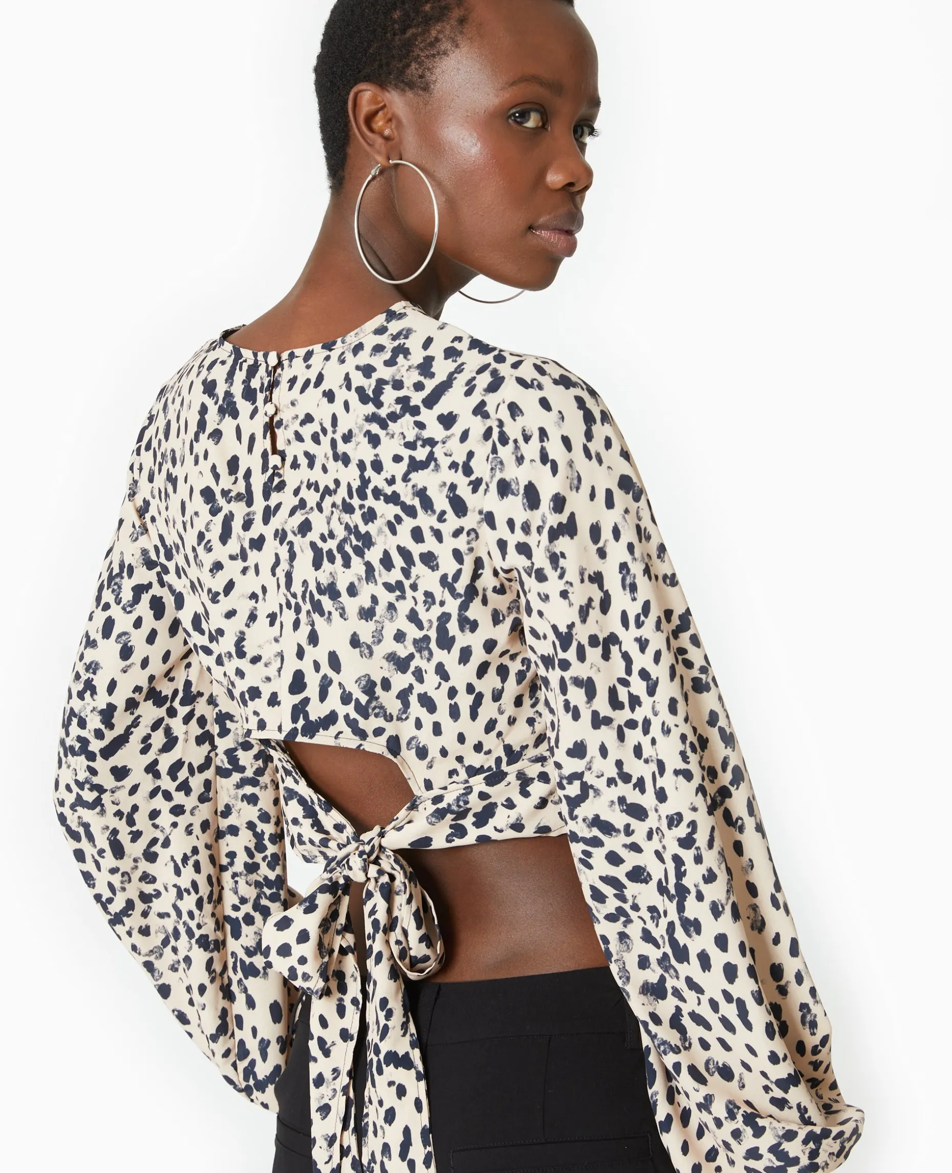 Blouse Courte Avec Découpe Dos Motif Léopard - Taupe
