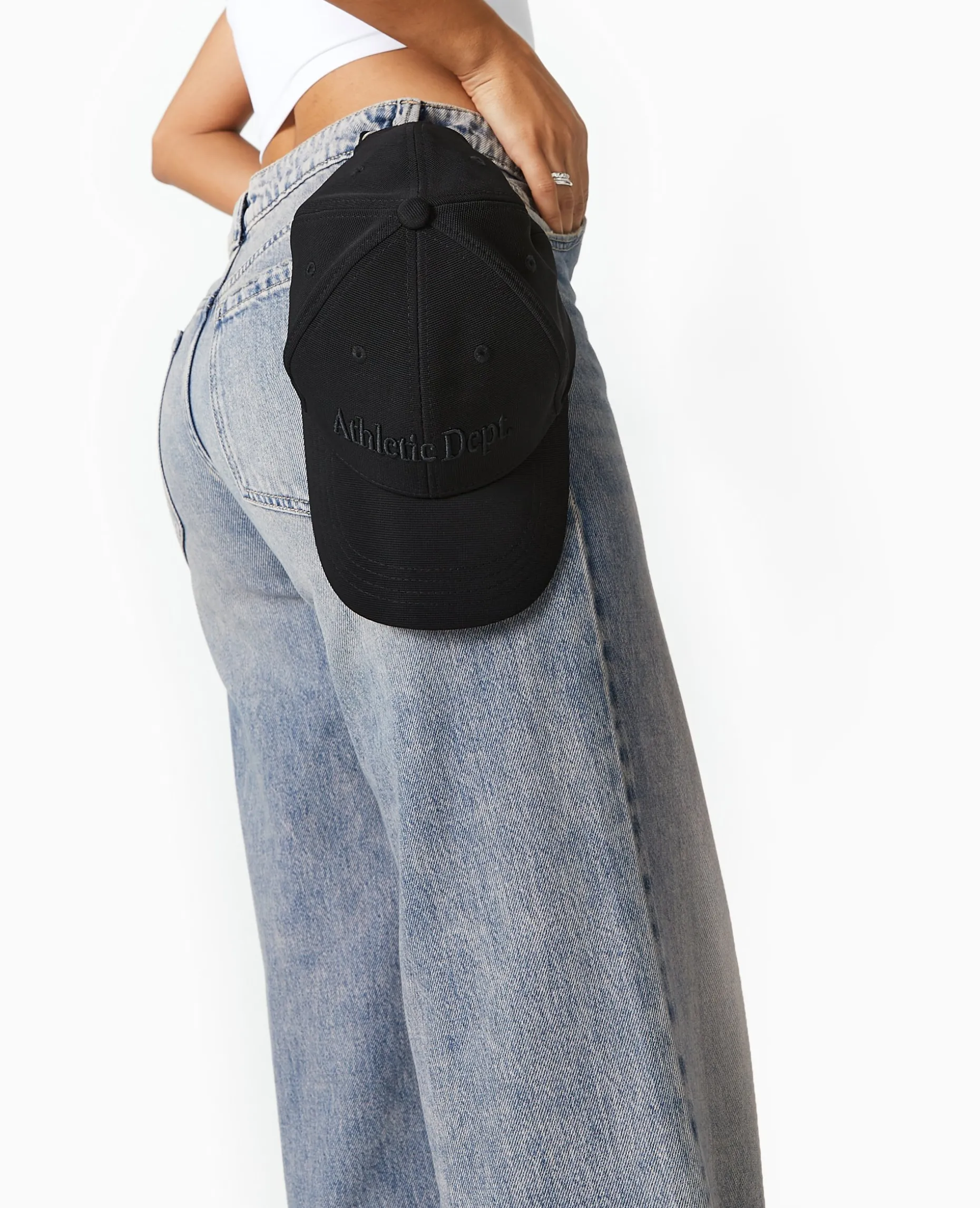 Casquette Avec Broderie Devant - Noir