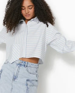 Chemise Cropped Rayée Avec Poche Décalée - Bleu Clair