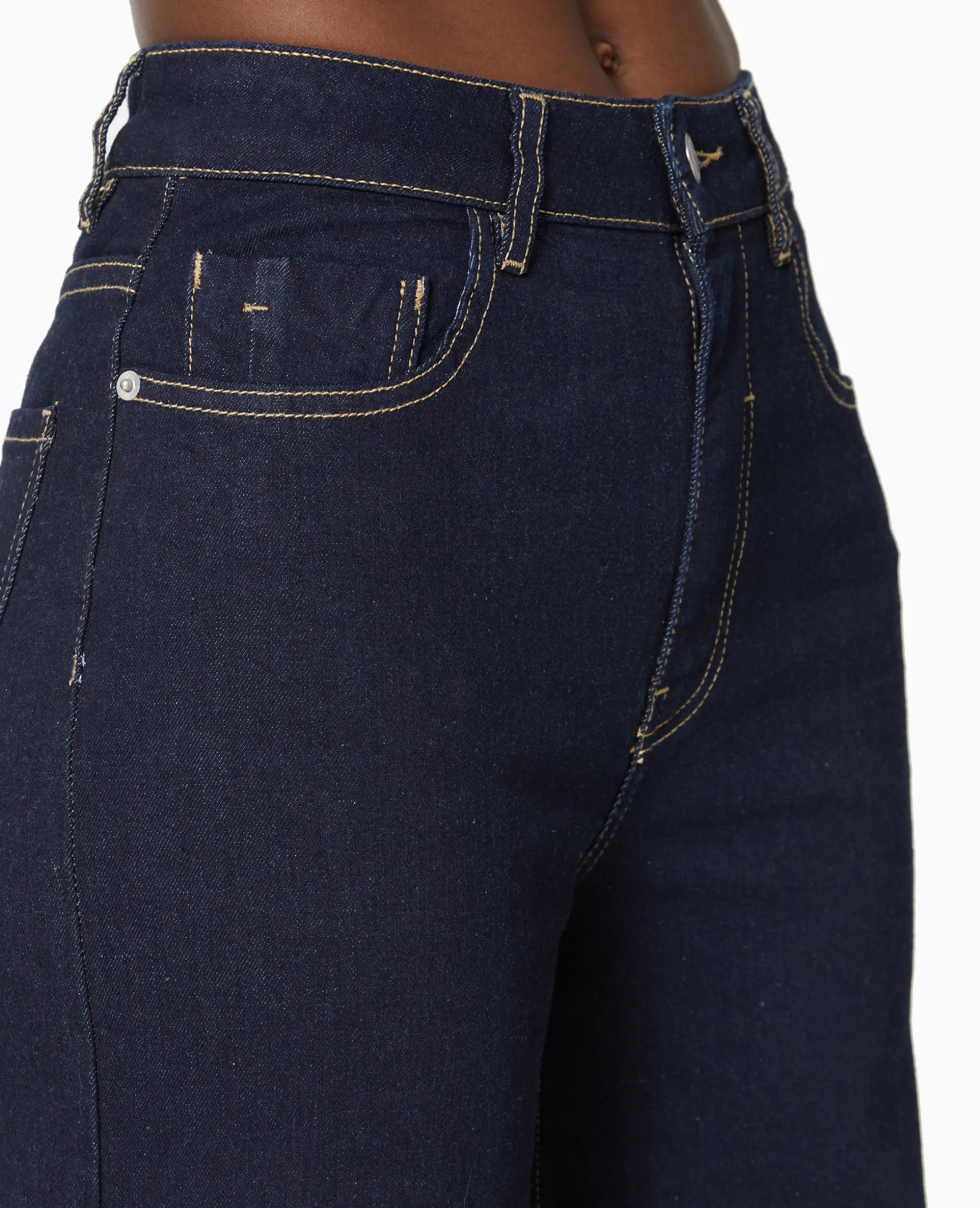 Jean Flare Taille Haute Avec Bas Coupés - Bleu