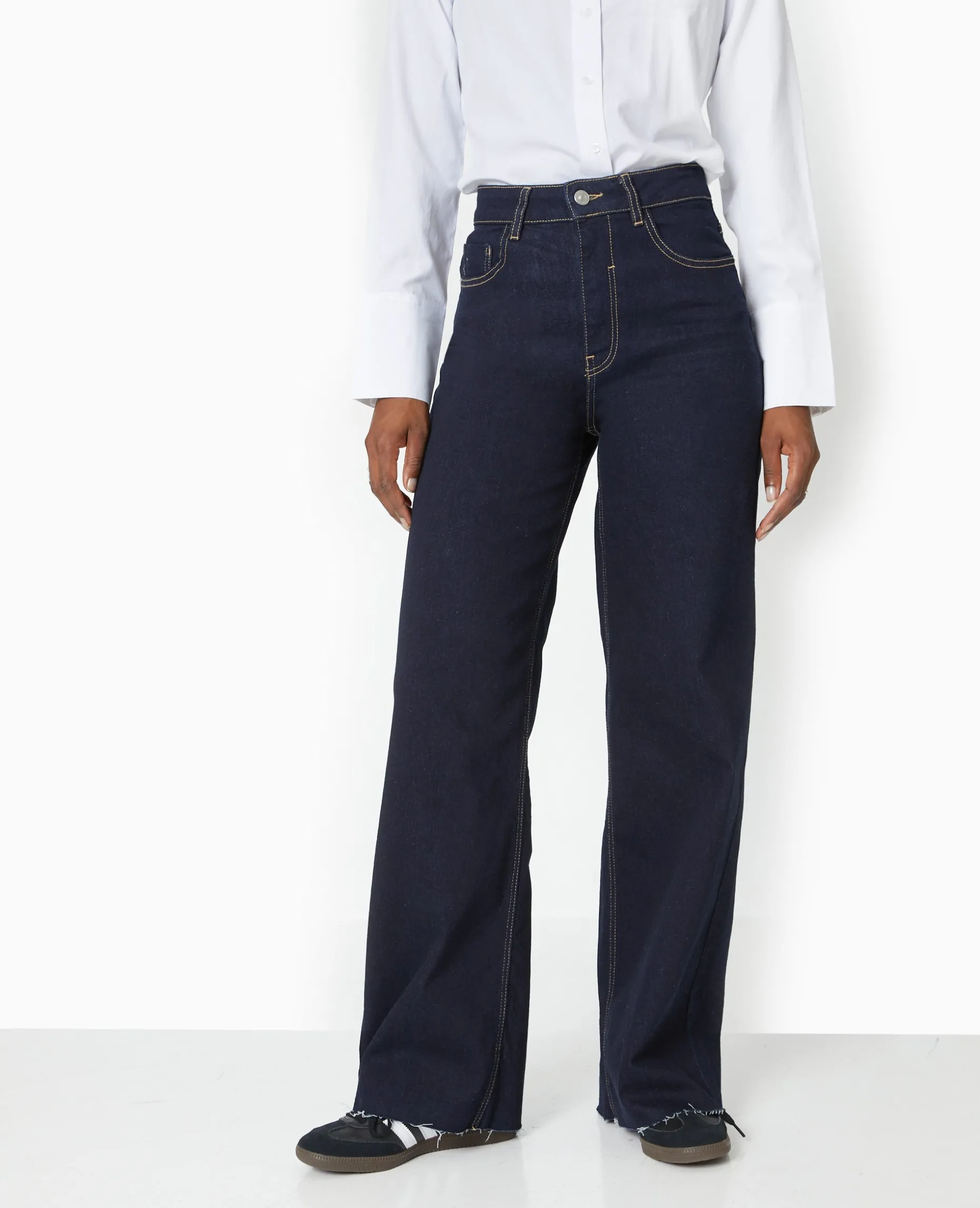Jean Flare Taille Haute Avec Bas Coupés - Bleu