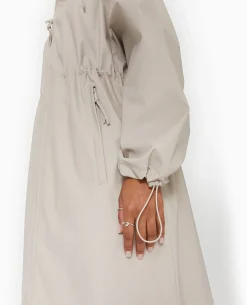 Manteau De Pluie Avec Capuche - Beige