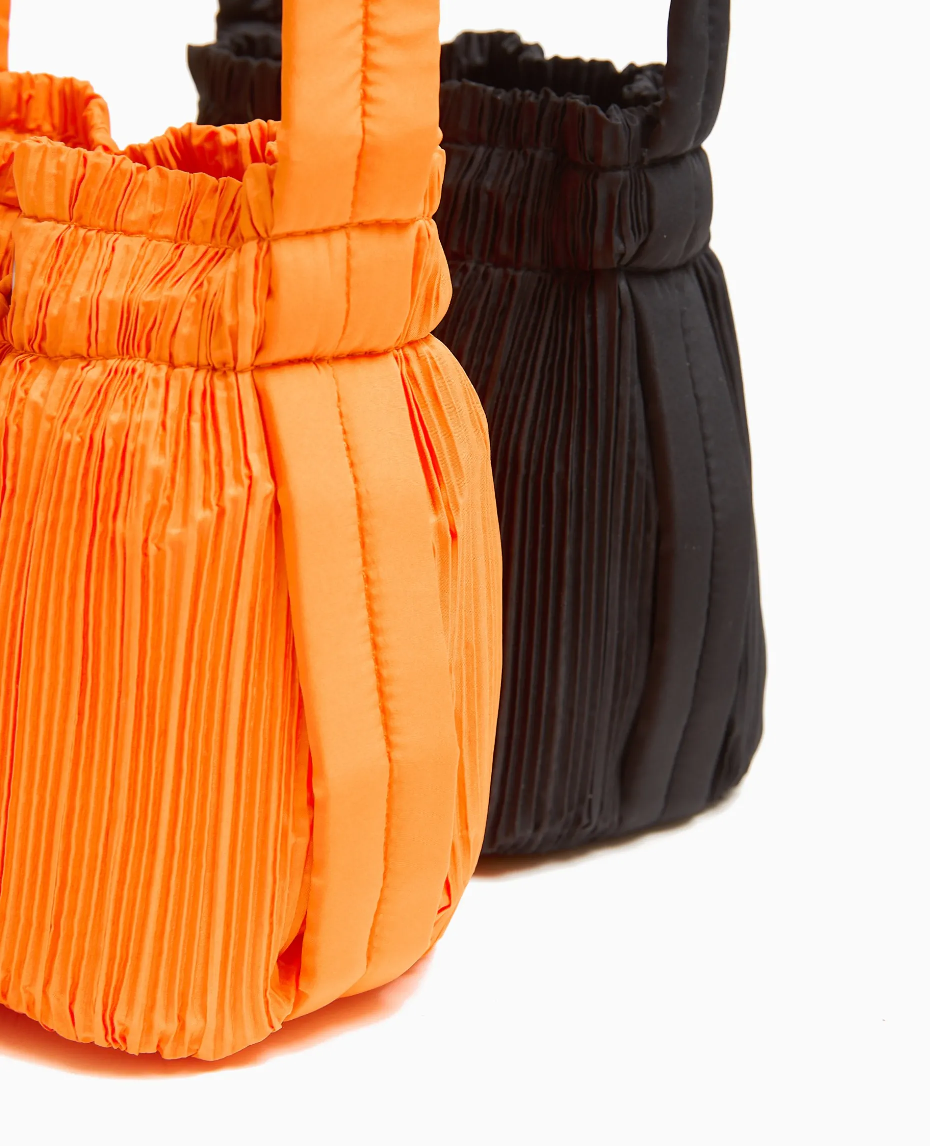 Mini Sac Seau En Tissu Plissé - Noir