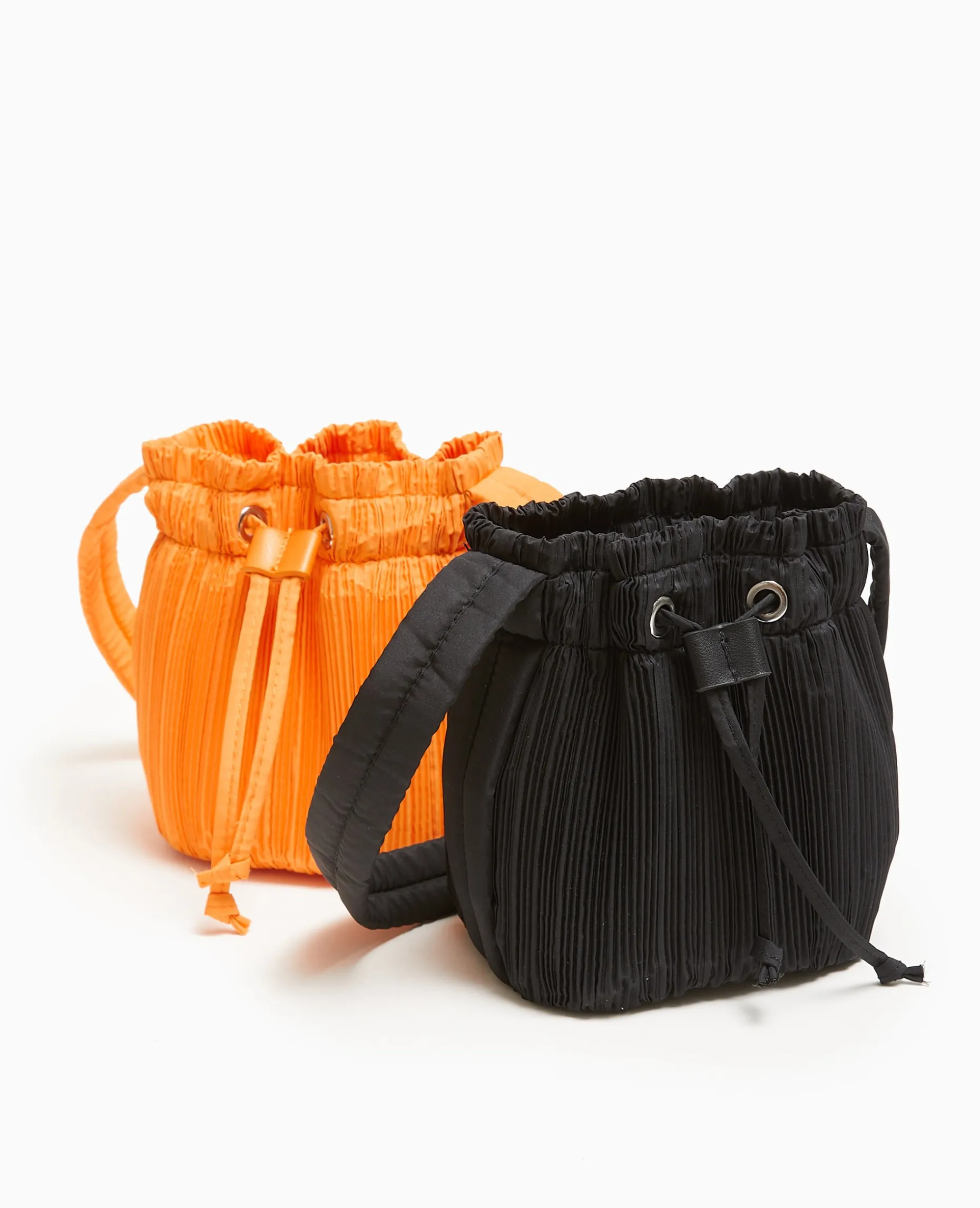 Mini Sac Seau En Tissu Plissé - Noir