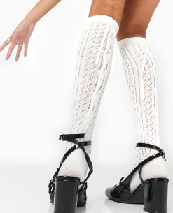 Paire De Chaussettes Avec Rubans Satinés - écru