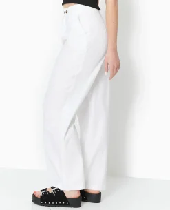 Pantalon Droit Avec Jeu De Boutonnage Devant - Blanc