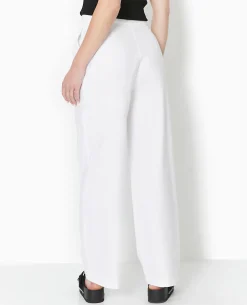 Pantalon Droit Avec Jeu De Boutonnage Devant - Blanc