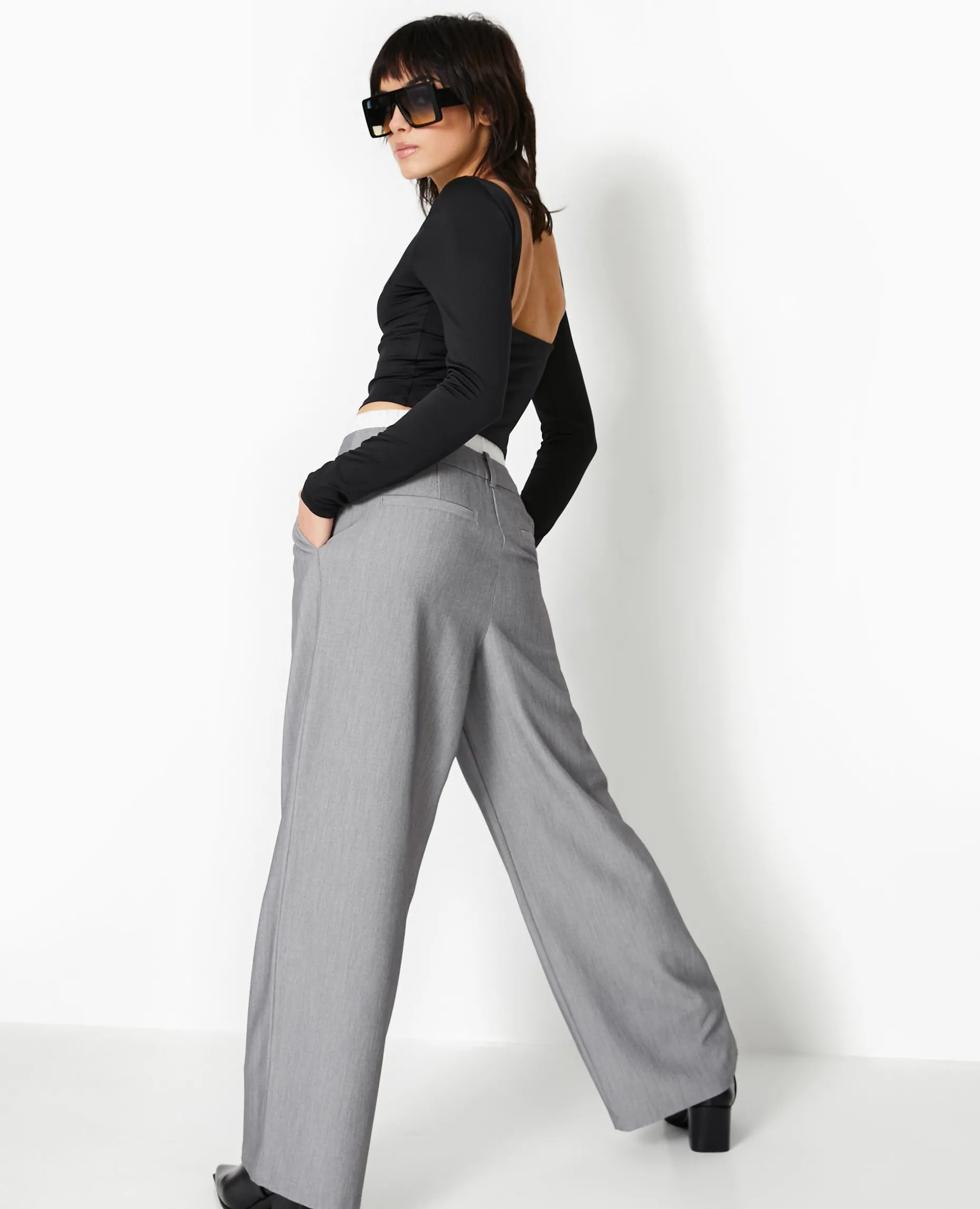 Pantalon Large Avec Effet Caleçon Apparent - Gris