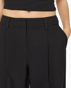 Pantalon Large Et Droit Avec Pinces - Noir