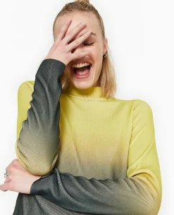Pull Col Montant Avec Dégradé - Vert Anis