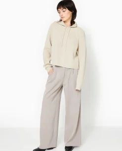 Pull Court Avec Capuche - Beige
