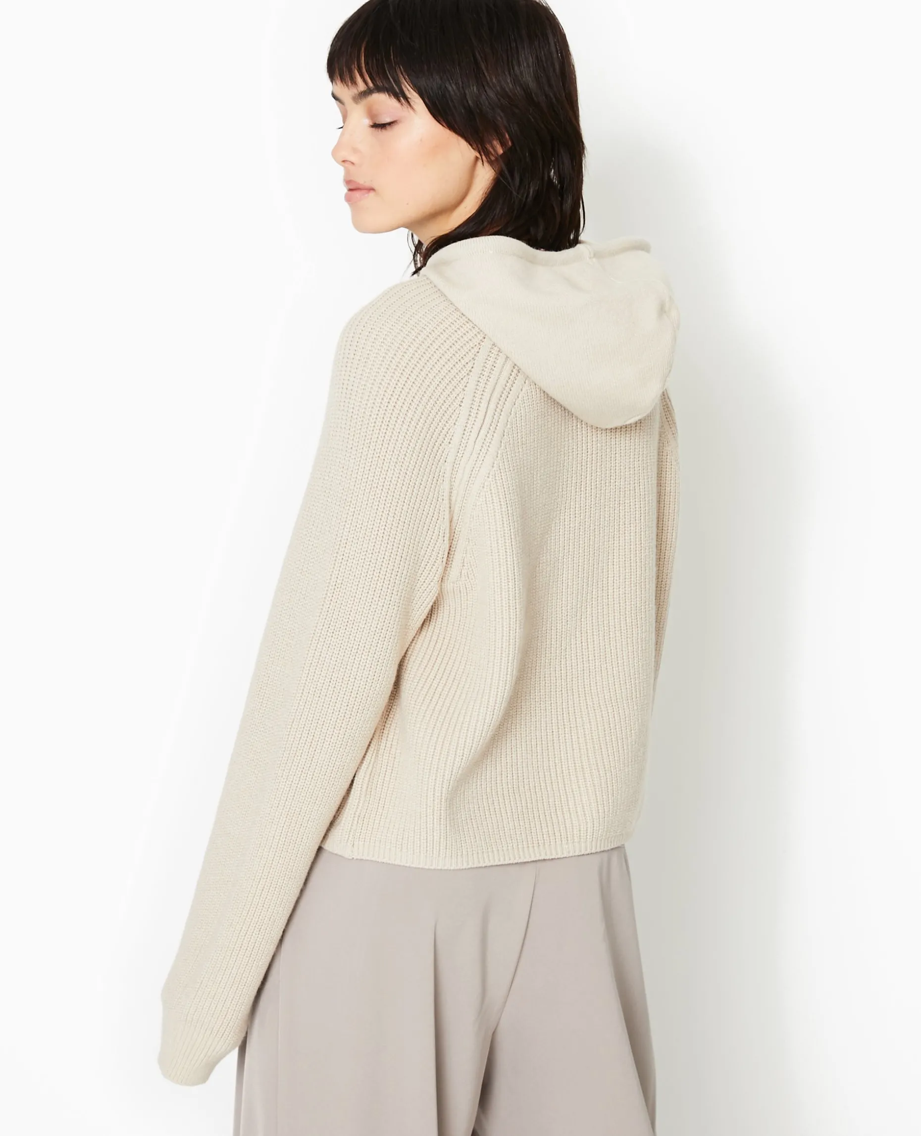 Pull Court Avec Capuche - Beige