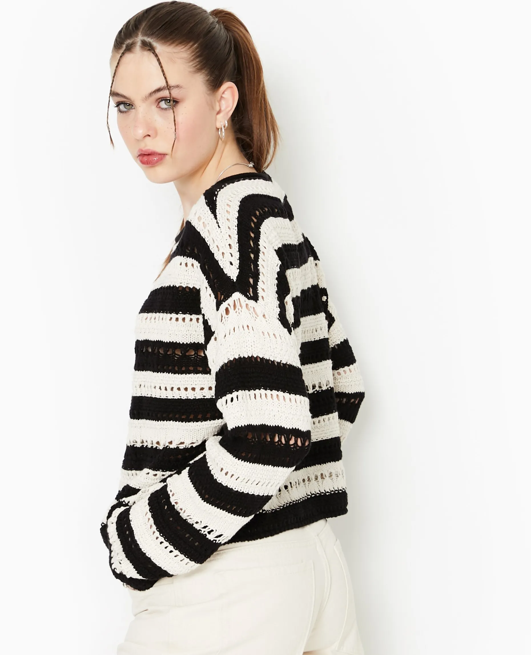 Pull Rayé En Maille Ajourée Façon Crochet - Noir