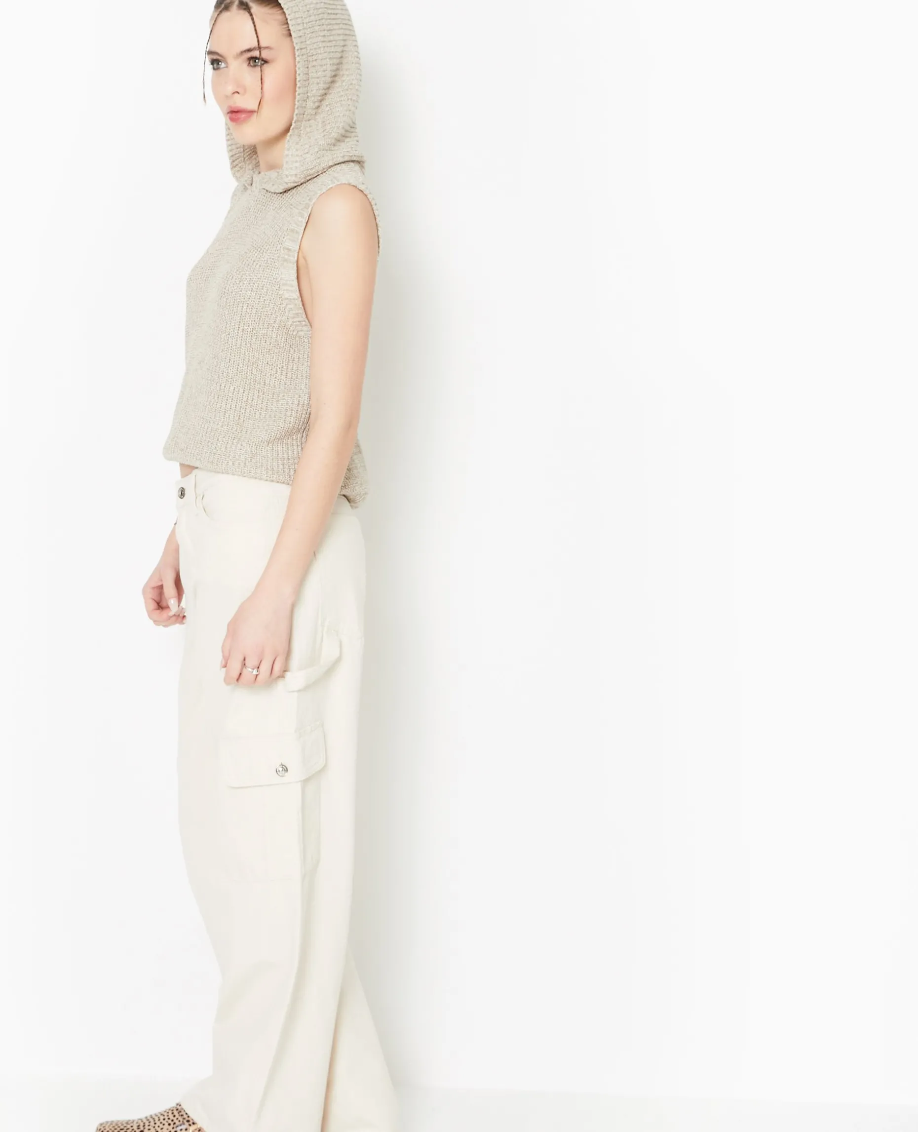 Pull Sans Manches Avec Capuche - Beige