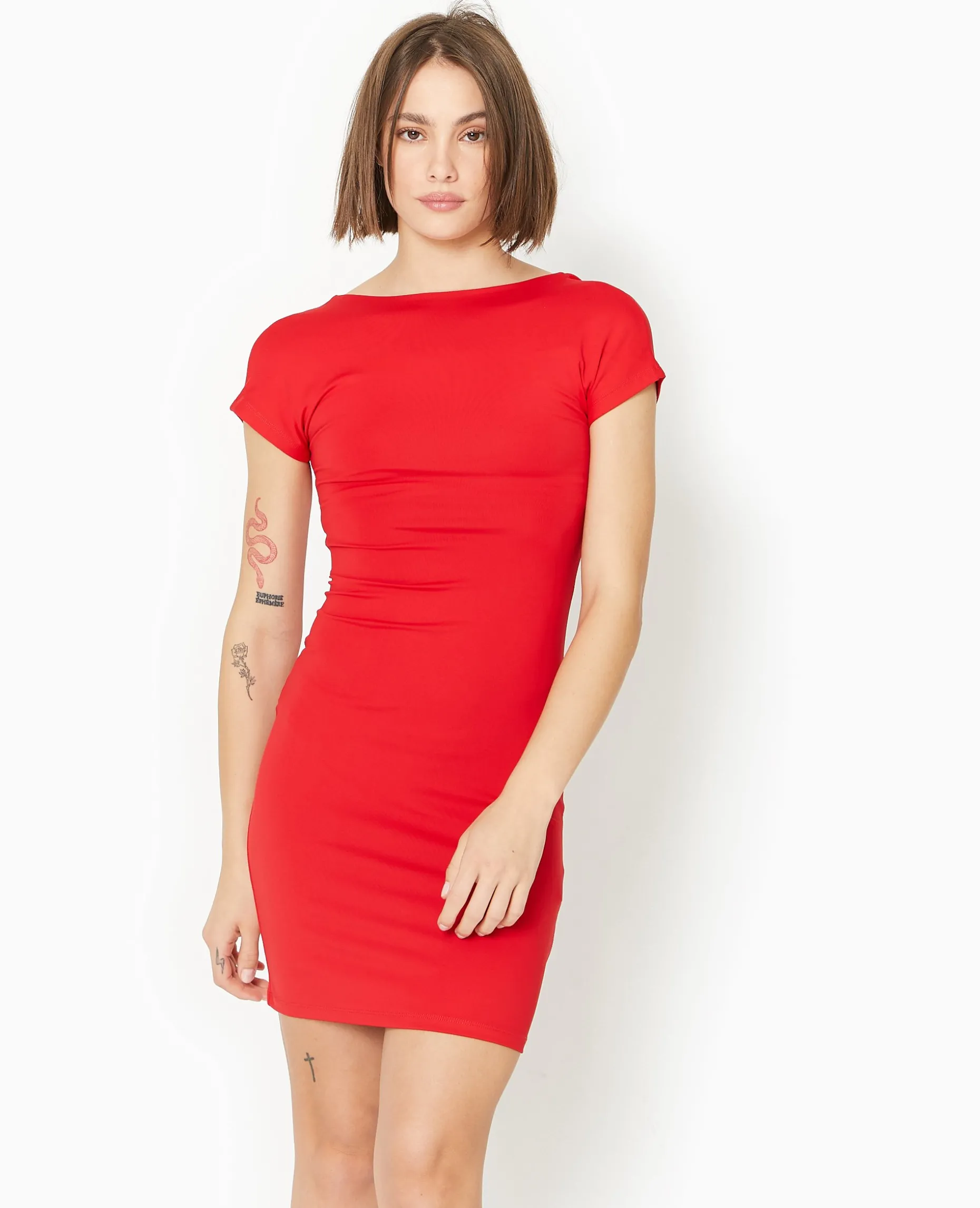 Robe Courte Avec Dos Ouvert - Rouge