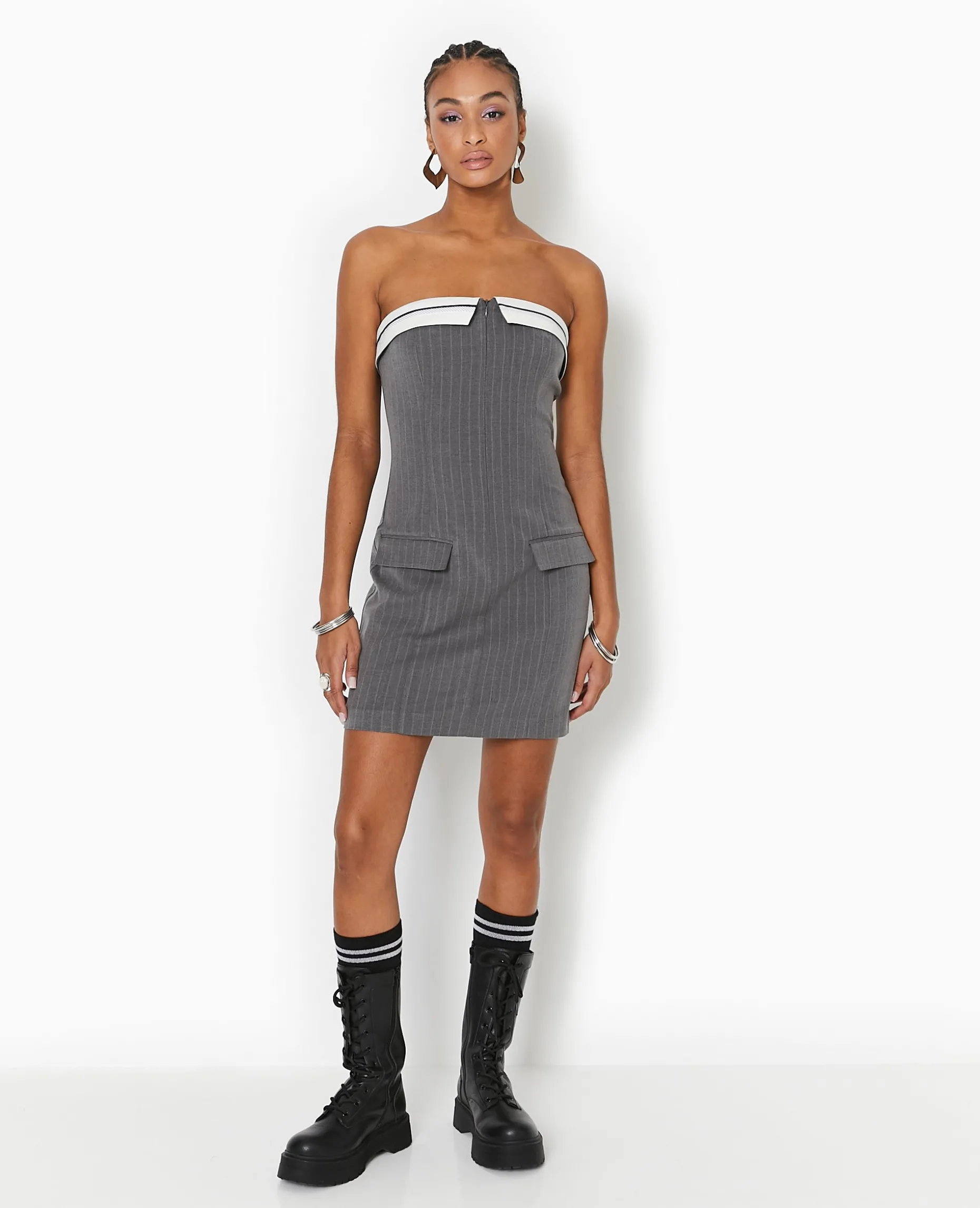 Robe Courte Bustier Avec Détail Tailoring - Gris Foncé