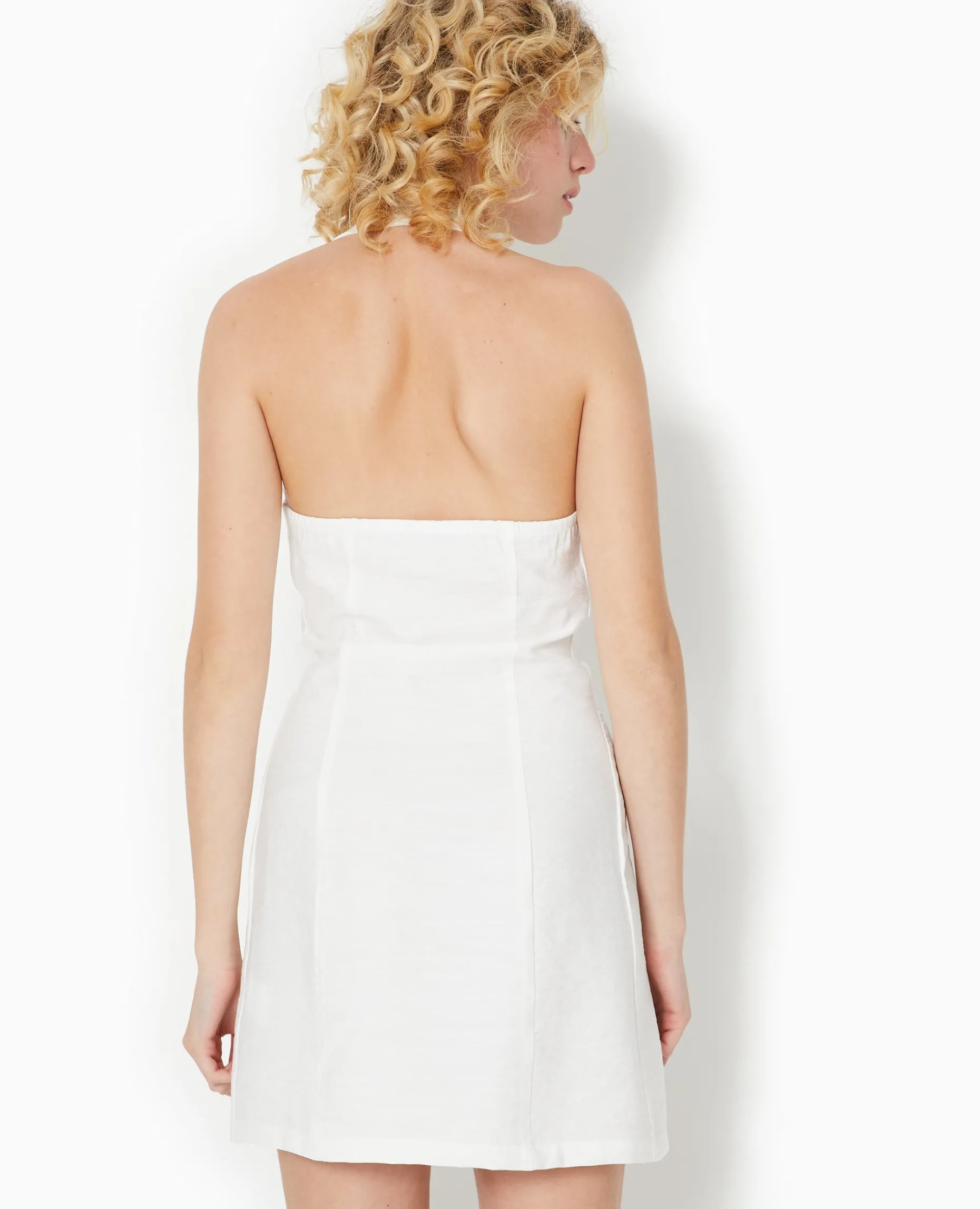 Robe Dos-nu Esprit Gilet De Barman - Blanc