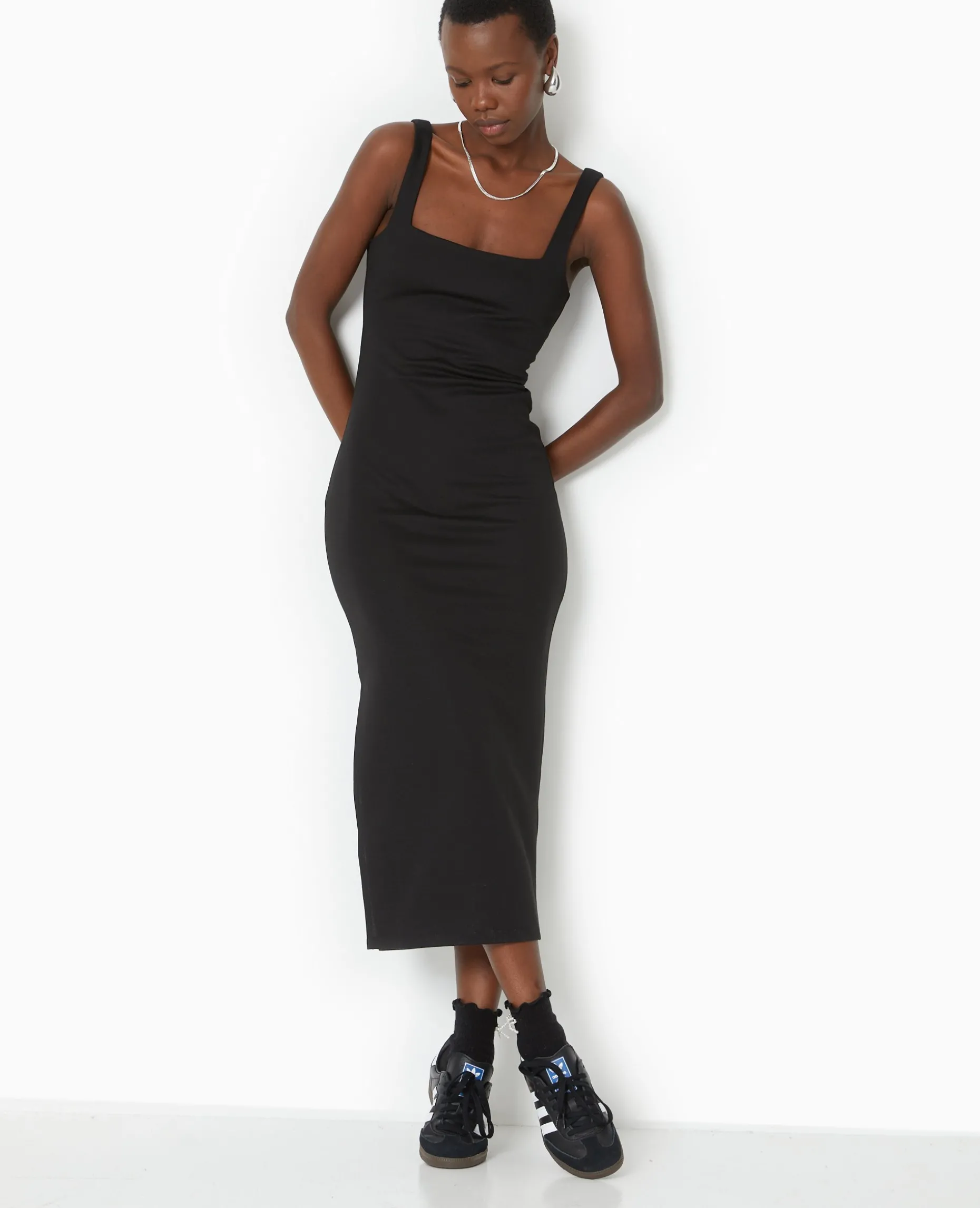 Robe Longue Et Moulante En Maille - Noir