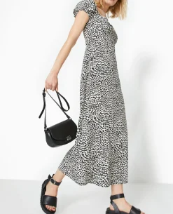 Robe Longue Forme Empire Motif Tacheté - Blanc
