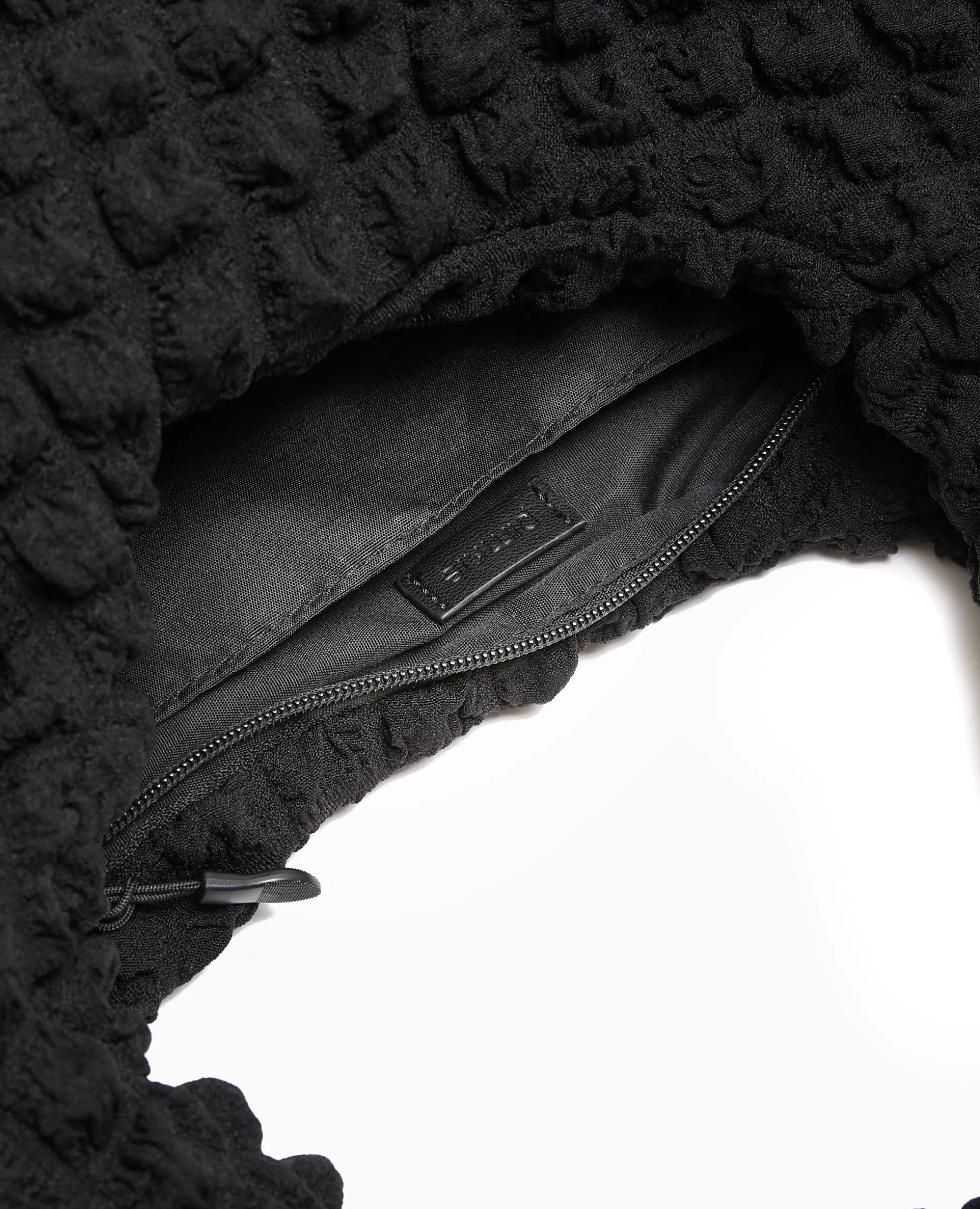 Sac Forme Lune En Tissu Reliéfé Gaufré - Noir