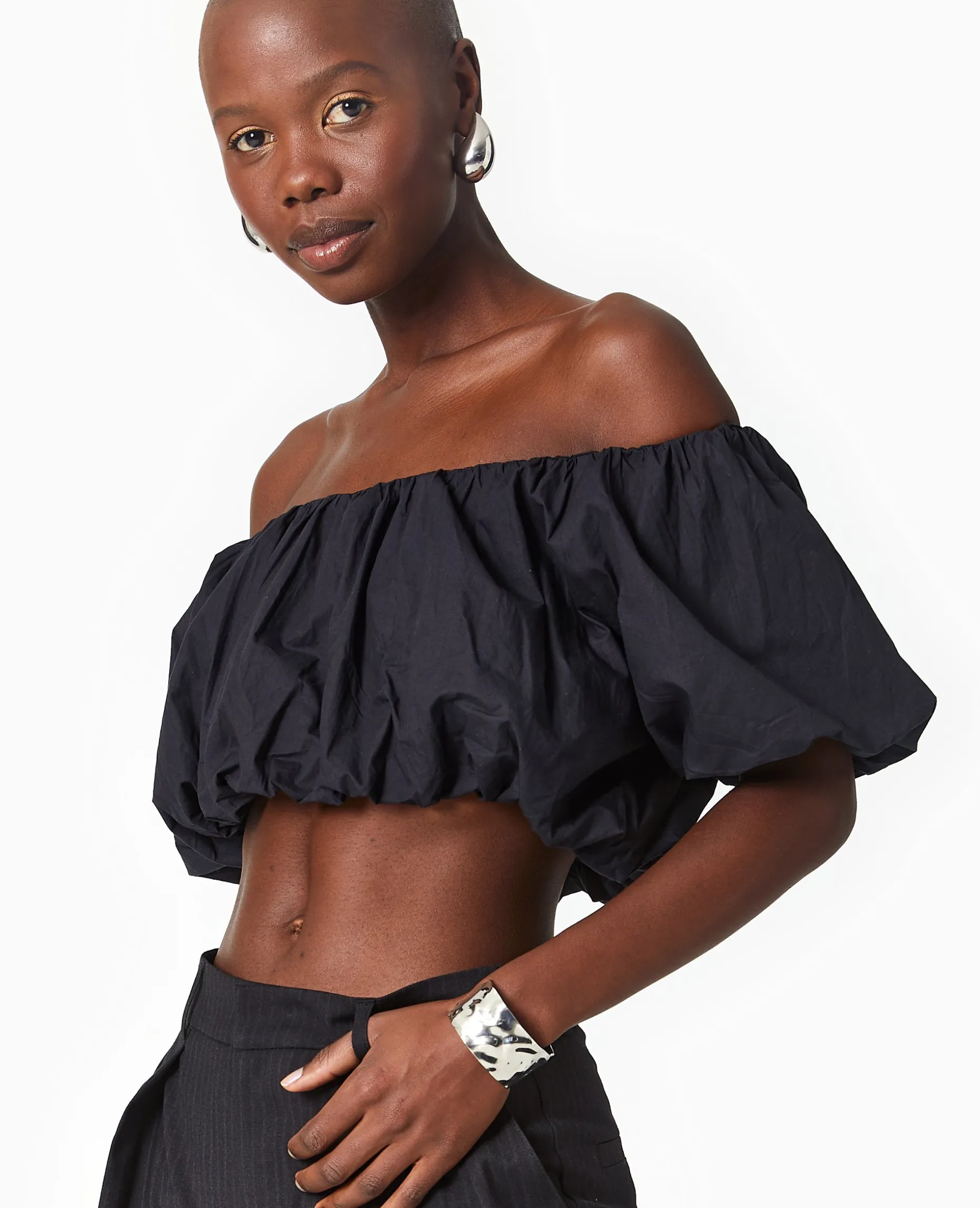 Top Court Avec Encolure Bardot - Noir