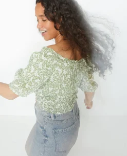 Top Court Encolure Bardot Motif Fleurs - Vert