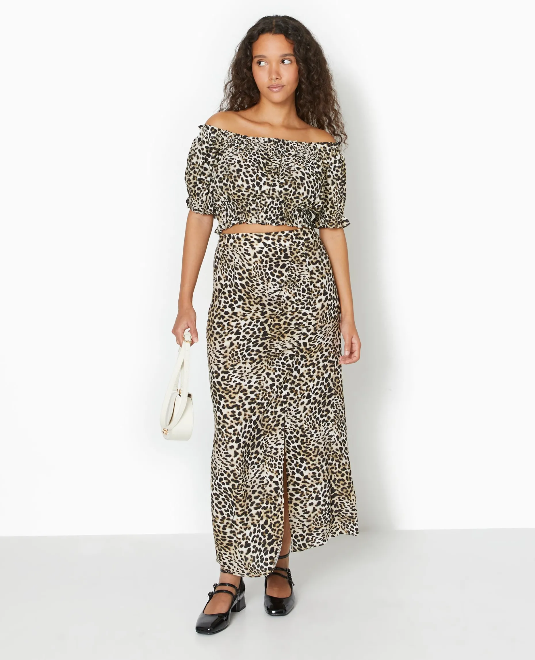 Top Court Encolure Bardot Motif Léopard - Marron