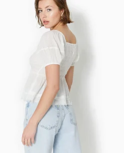Top En Tissu Léger Avec Dentelle Et Smock - Blanc