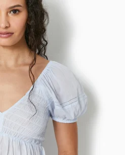 Top En Tissu Léger Avec Dentelle Et Smocks - Bleu
